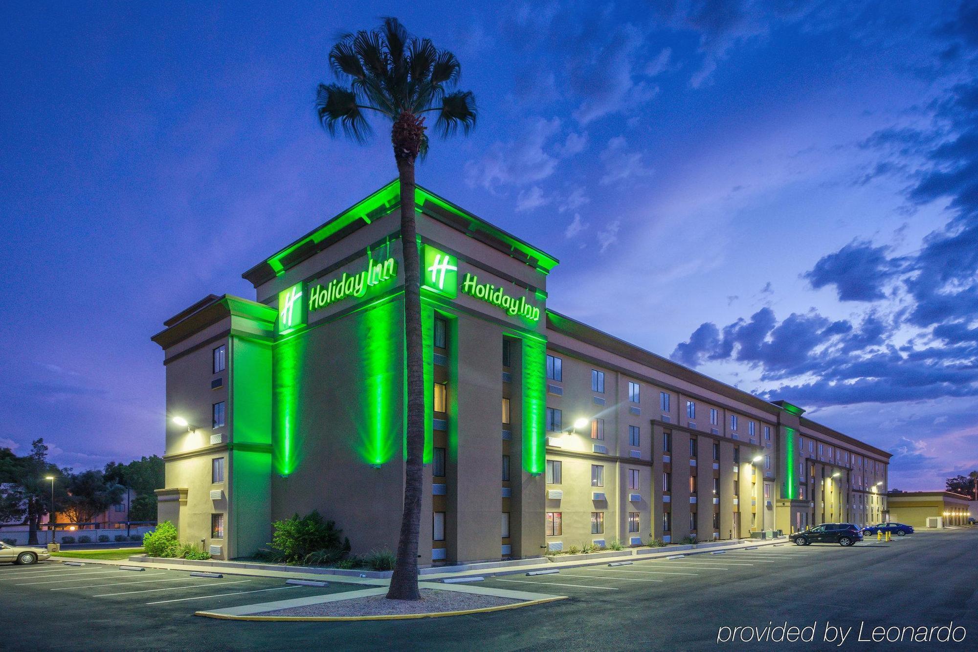Holiday Inn North Феникс Экстерьер фото
