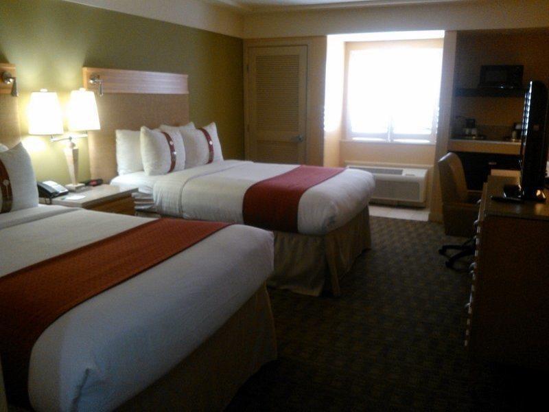 Holiday Inn North Феникс Экстерьер фото