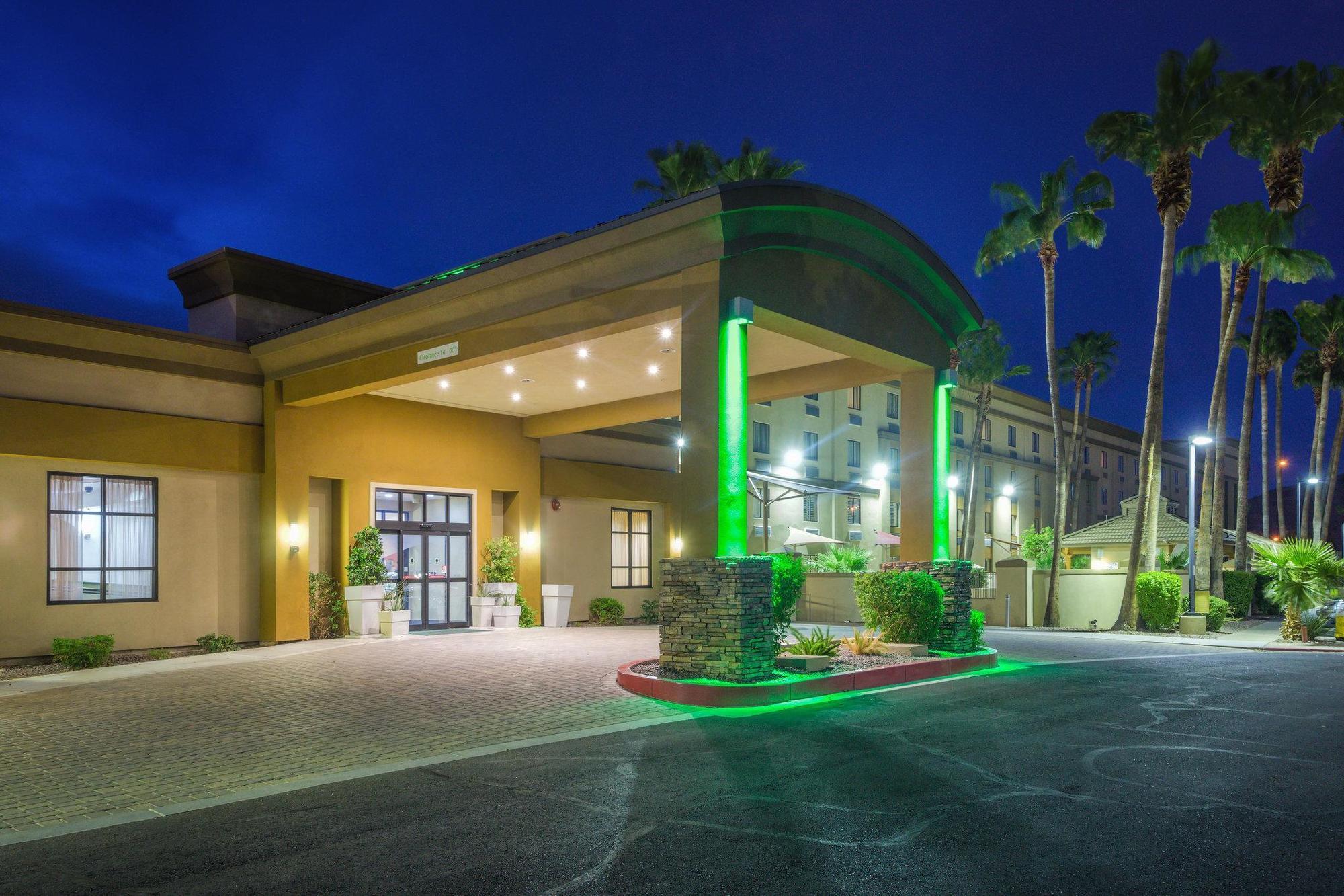Holiday Inn North Феникс Экстерьер фото